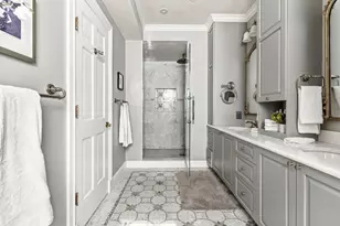 11 Chestnut St, Boston, MA 02108 - Photo 20