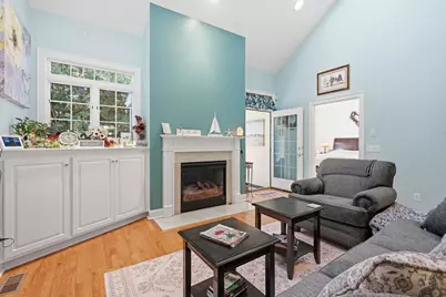 54 High Pine Cir #54, Wilbraham, MA 01095 - Photo 4
