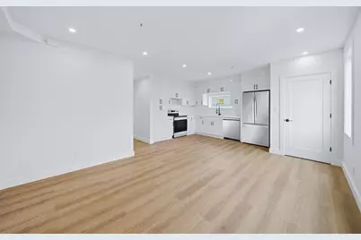 4164 Washington St #9, Boston, MA 02131 - Photo 8