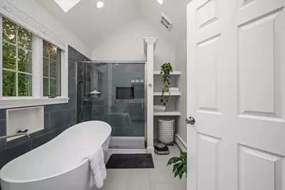 38 Hemlock Dr, Northborough, MA 01532 - Photo 6
