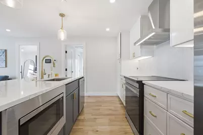 655 Saratoga Street #4, Boston, MA 02128 - Photo 4