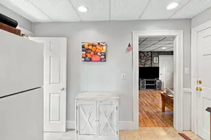 562 Newport Ave, Attleboro, MA 02703 - Photo 20
