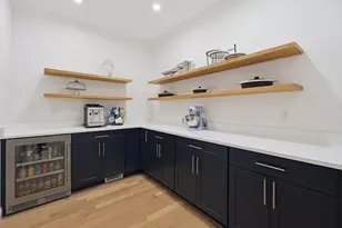 15 Wellesley Ave, Burlington, MA 01803 - Photo 8