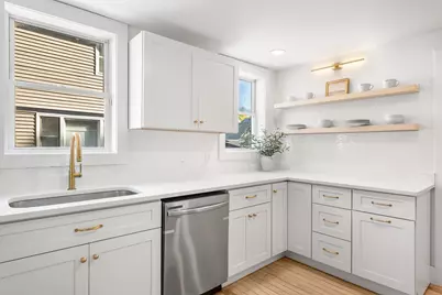 40 South Warren, Haverhill, MA 01835 - Photo 4