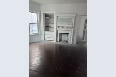 21 McLellan Street, Boston, MA 02121 - Photo 10