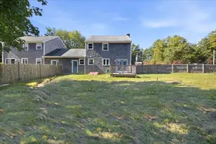17 Flagstone Pl, Bridgewater, MA 02324 - Photo 34