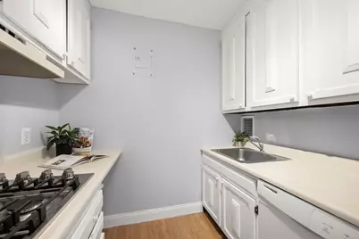 85 East India Row #30E, Boston, MA 02110 - Photo 8