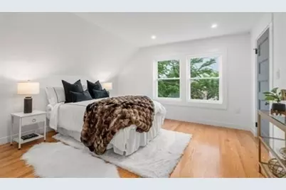 22 Charnwood Rd #B, Somerville, MA 02144 - Photo 22