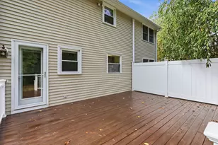 14 Dunvegan Dr, Merrimac, MA 01860 - Photo 4