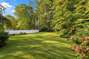 14 Dunvegan Dr, Merrimac, MA 01860 - Photo 4
