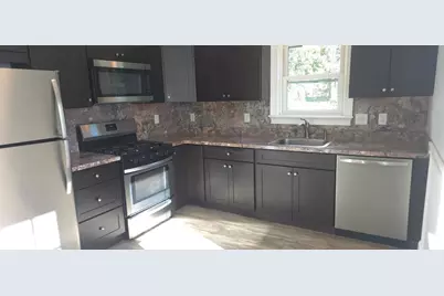 45 Wall St #2, Bridgewater, MA 02324 - Photo 2