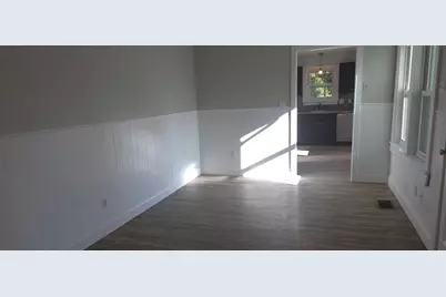 45 Wall St #2, Bridgewater, MA 02324 - Photo 4