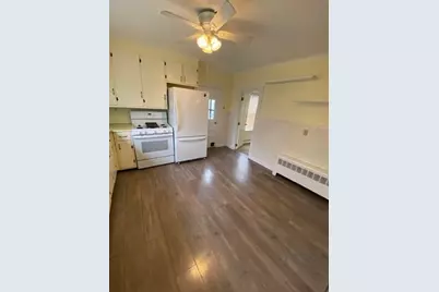 39 Holyoke Street, Northampton, MA 01060 - Photo 6