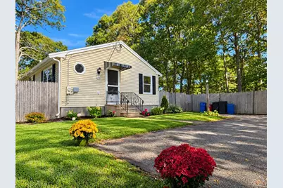 315 Winslow Gray Rd, Yarmouth, MA 02673 - Photo 1