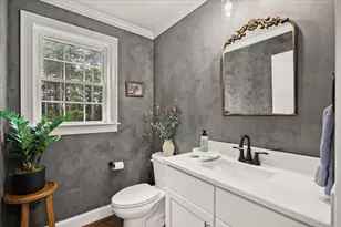 35 Rocky Meadow St, Middleborough, MA 02346 - Photo 16