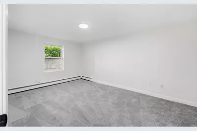 28 Ware St #1, Lowell, MA 01851 - Photo 10