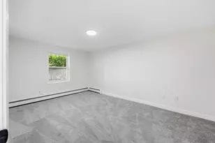 28 Ware St, Lowell, MA 01851 - Photo 10