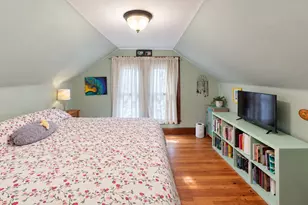 22-22A Valley St, Medford, MA 02155 - Photo 6