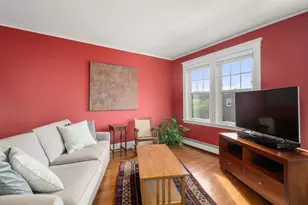 4 Alton Ct, Brookline, MA 02446 - Photo 4