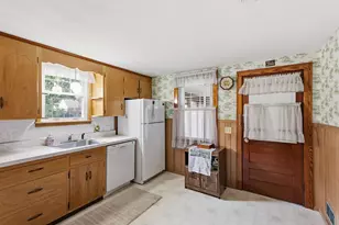 144 Beauregard Terrace, Chicopee, MA 01020 - Photo 14