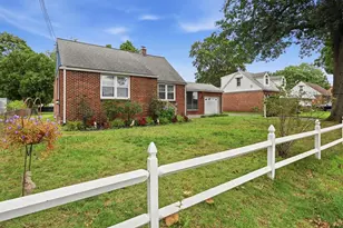 144 Beauregard Terrace, Chicopee, MA 01020 - Photo 6