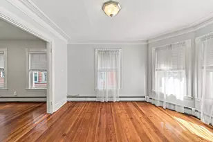 39 Linden St, Salem, MA 01970 - Photo 4