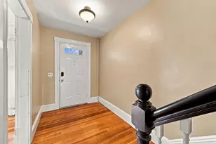 39 Linden St, Salem, MA 01970 - Photo 4
