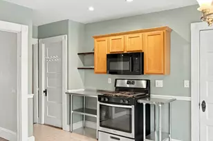 39 Linden St, Salem, MA 01970 - Photo 18