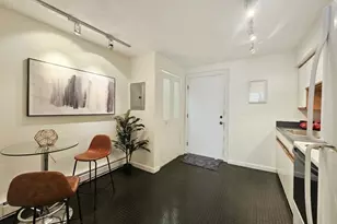 10 Roberts St, Somerville, MA 02145 - Photo 10