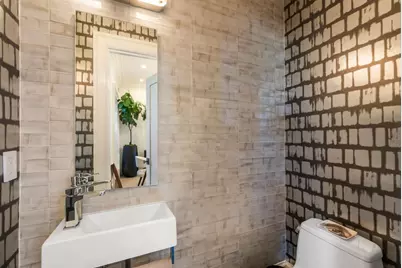 42 Harvard Street, Boston, MA 02129 - Photo 16