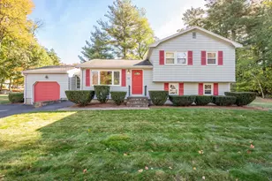18 Harnden Rd, Billerica, MA 01821 - Photo 2