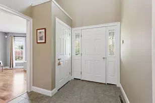 7 Holly Cir, Easthampton, MA 01027 - Photo 6