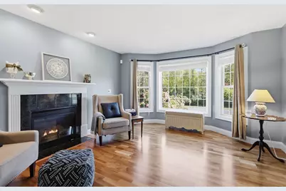 7 Holly Cir, Easthampton, MA 01027 - Photo 8