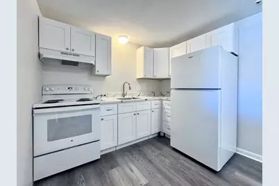 50-54 Walnut St #15, Waltham, MA 02453 - Photo 2