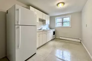16 Vinal St, Boston, MA 02135 - Photo 2