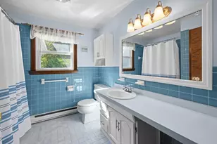 1036 Cohannet St, Taunton, MA 02780 - Photo 14
