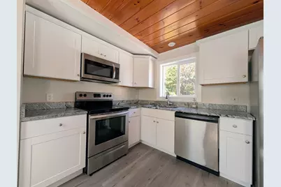 532 Main Street, Wareham, MA 02571 - Photo 10
