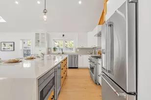 101 Hackensack Rd, Boston, MA 02132 - Photo 8