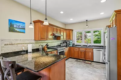 2 Stone Meadow Farm Dr, Shrewsbury, MA 01545 - Photo 10