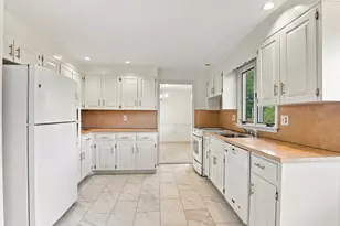 99 Highland St, Milford, MA 01757 - Photo 12