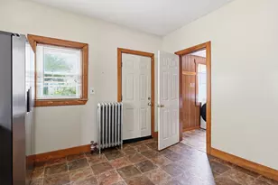 54 Commonwealth Ave, Springfield, MA 01108 - Photo 20