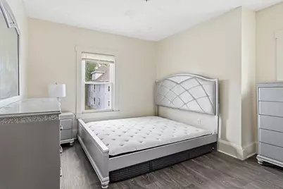 54 Commonwealth Ave, Springfield, MA 01108 - Photo 24