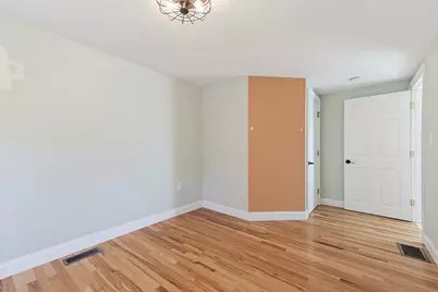 116 Lakeshore Dr, Blackstone, MA 01504 - Photo 20