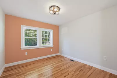116 Lakeshore Dr, Blackstone, MA 01504 - Photo 18