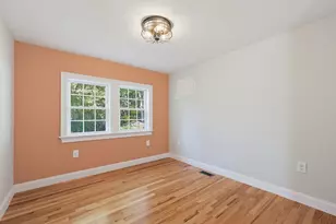 116 Lakeshore Dr, Blackstone, MA 01504 - Photo 18