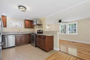 116 Lakeshore Dr, Blackstone, MA 01504 - Photo 10