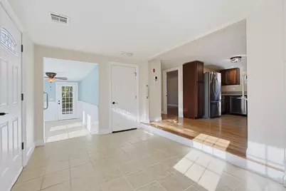 116 Lakeshore Dr, Blackstone, MA 01504 - Photo 4