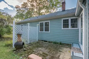 19 Moorland St, Amherst, MA 01002 - Photo 30