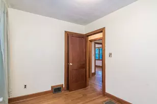 19 Moorland St, Amherst, MA 01002 - Photo 28