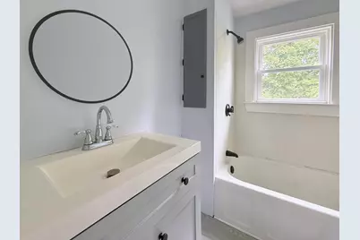 13 Brooks Ave #1, Quincy, MA 02169 - Photo 12